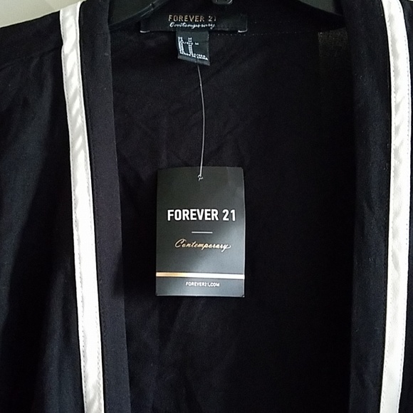 Top - Picture 6 of 6